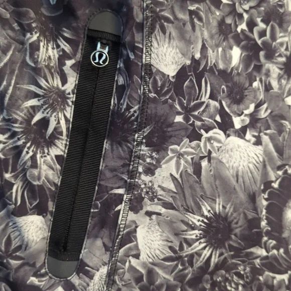 Lululemon Jacket - Picture 2 of 6